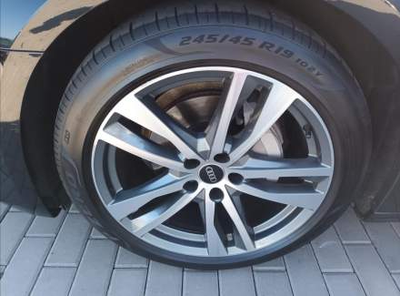 Audi - A6