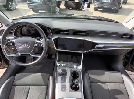 Audi - A6