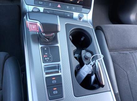 Audi - A6