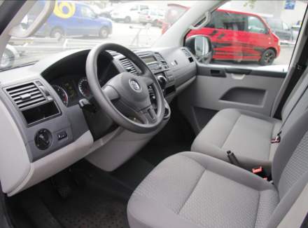 Volkswagen - Caravelle