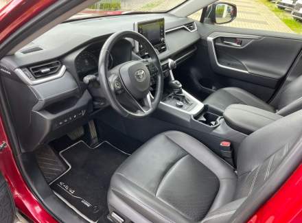 Toyota - RAV 4