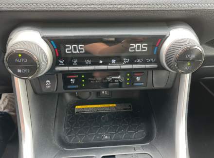 Toyota - RAV 4