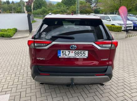 Toyota - RAV 4