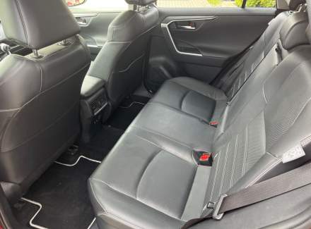Toyota - RAV 4