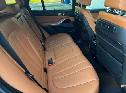 BMW - X5