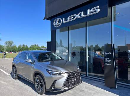 Lexus - NX