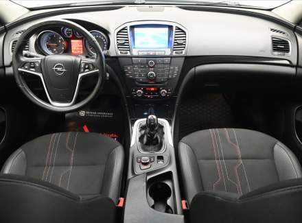 Opel - Insignia