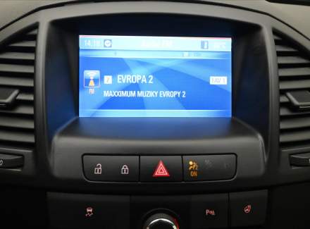 Opel - Insignia