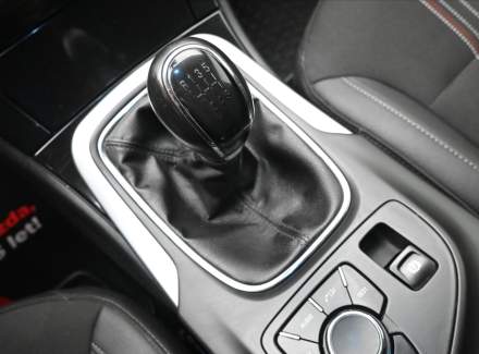 Opel - Insignia