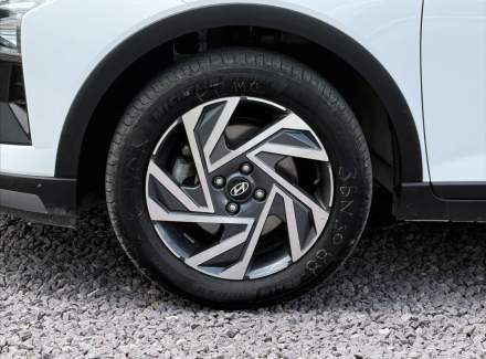 Hyundai - Bayon