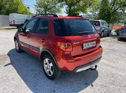 Suzuki - SX4