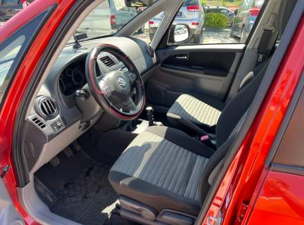 Suzuki - SX4