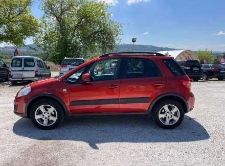Suzuki - SX4