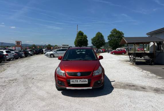 Suzuki - SX4
