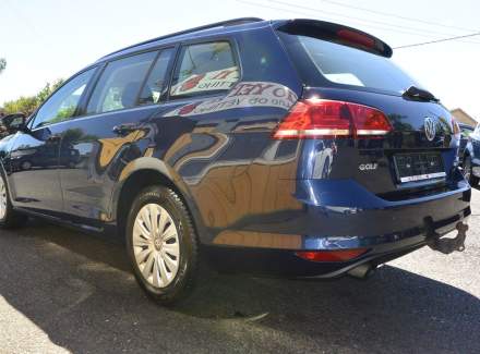 Volkswagen - Golf
