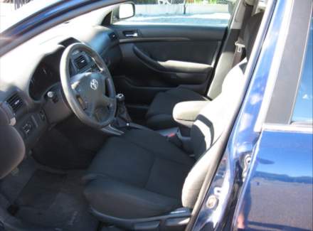 Toyota - Avensis