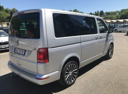 Volkswagen - Caravelle