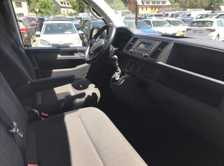 Volkswagen - Caravelle