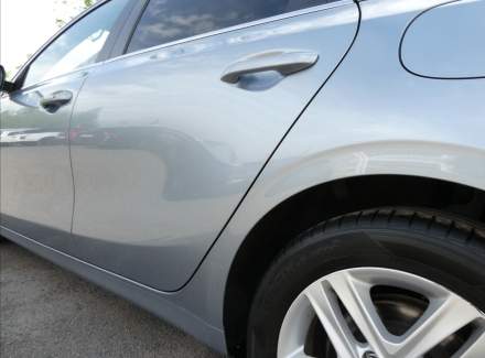 Kia - Cee'd
