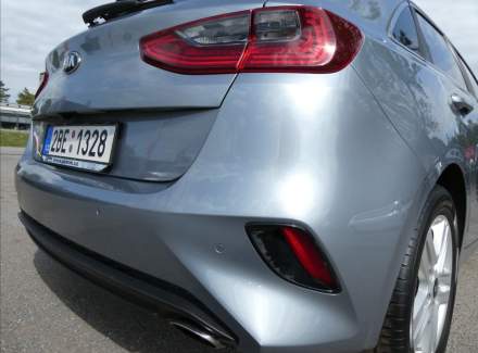 Kia - Cee'd
