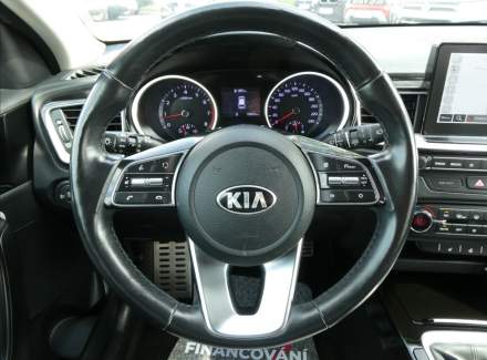 Kia - Cee'd