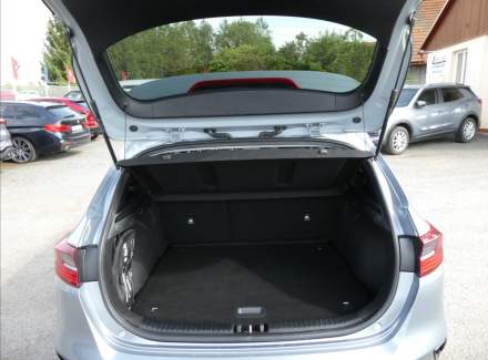 Kia - Cee'd