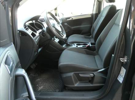Volkswagen - Touran