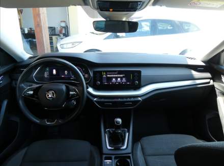 Škoda - Octavia