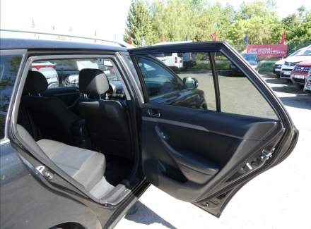 Toyota - Avensis