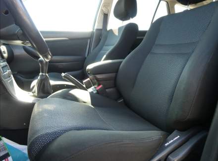 Toyota - Avensis