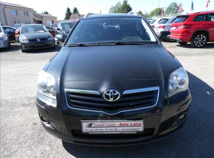 Toyota - Avensis