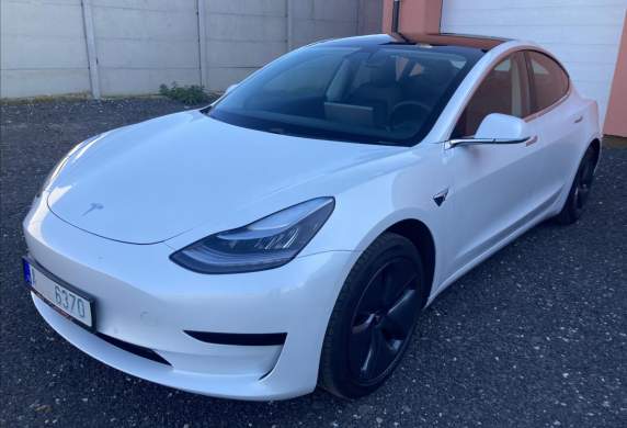 Tesla - Model 3