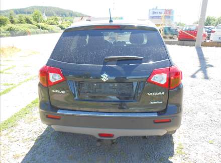 Suzuki - Vitara