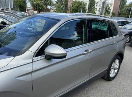 Volkswagen - Tiguan