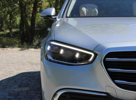 Mercedes-Benz - S-class