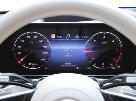 Mercedes-Benz - S-class