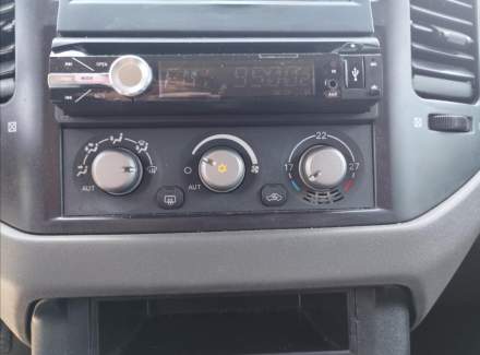 Mitsubishi - Pajero
