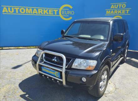 Mitsubishi - Pajero