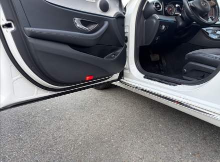Mercedes-Benz - E-class