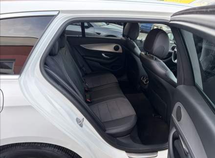 Mercedes-Benz - E-class
