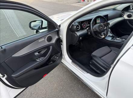 Mercedes-Benz - E-class