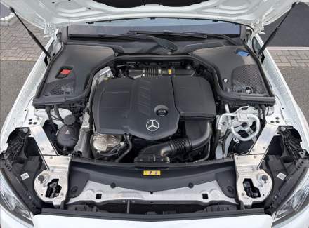Mercedes-Benz - E-class