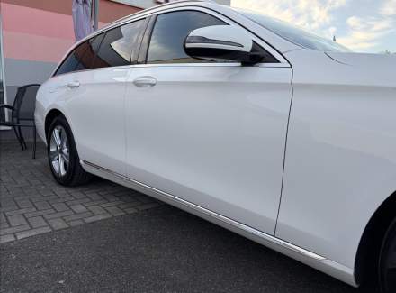 Mercedes-Benz - E-class