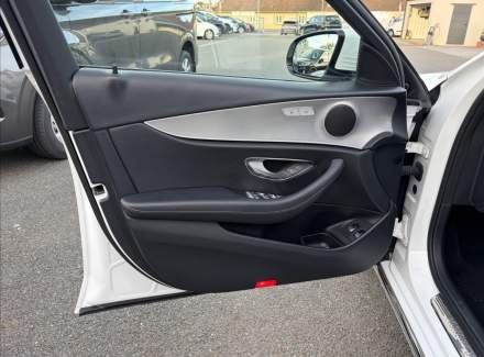 Mercedes-Benz - E-class