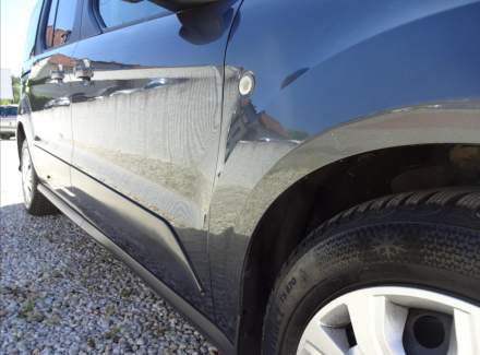 Ford - Tourneo Connect