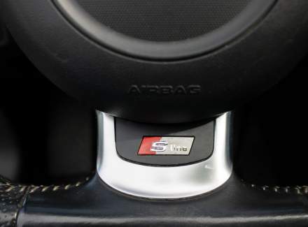 Audi - A3