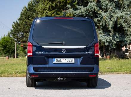 Mercedes-Benz - V-class