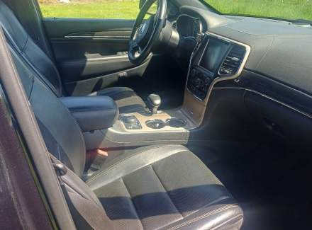 Jeep - Grand Cherokee