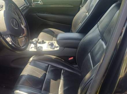 Jeep - Grand Cherokee