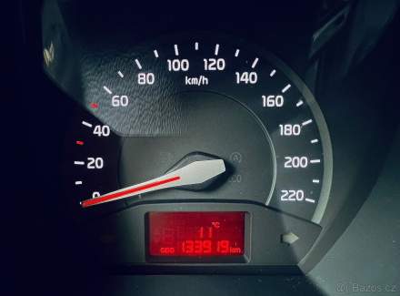 Kia - Rio